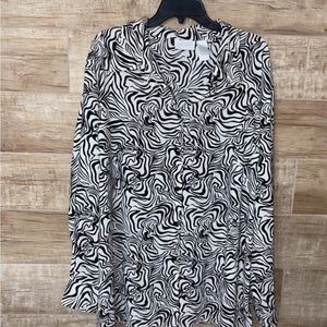 🍒 Vintage Buttonup Modern Graphic 90’s Y2K Swing Tunic Plus Sexy Zebra Tiger
